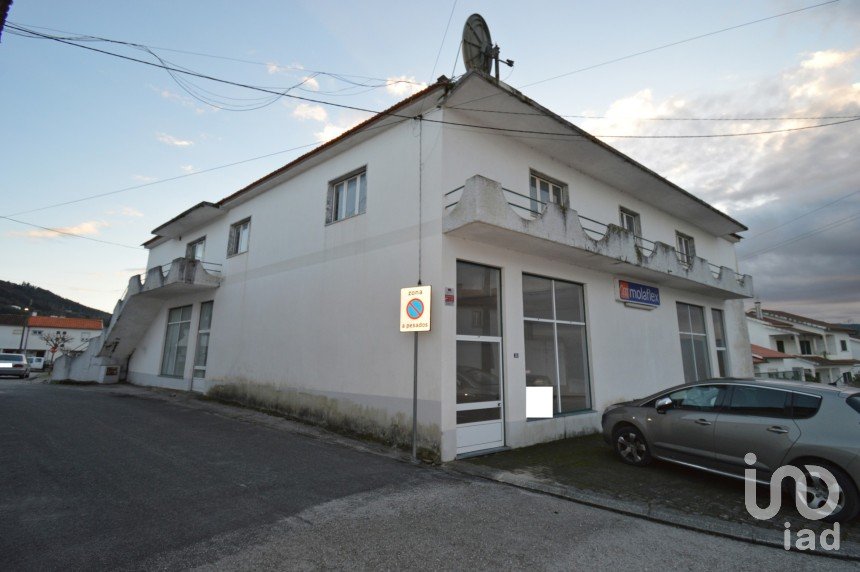 Shop / premises commercial in Espinhal of 436 m²