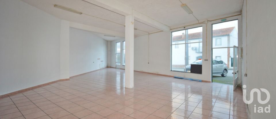 Loja / Estabelecimento Comercial em Espinhal de 436 m²