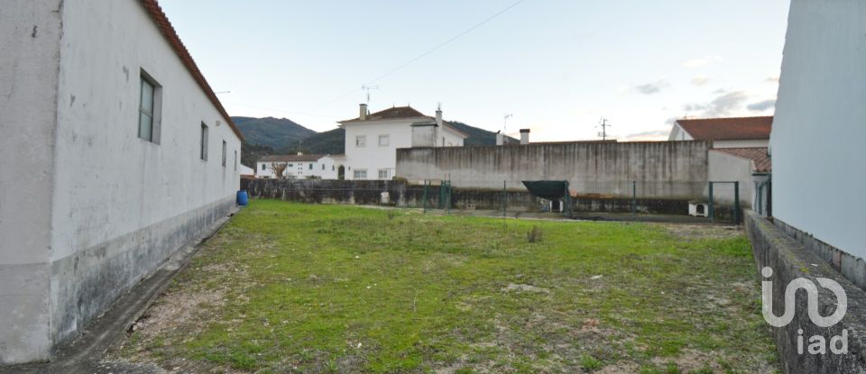 Loja / Estabelecimento Comercial em Espinhal de 436 m²