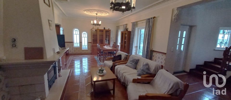 Casa tradicional T4 em Alguber de 140 m²
