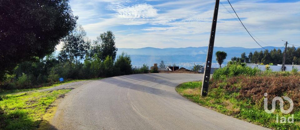 Land in Gandra e Taião of 2,227 m²