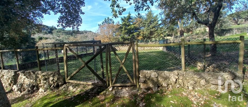 Casa T16 em Bucelas de 892 m²