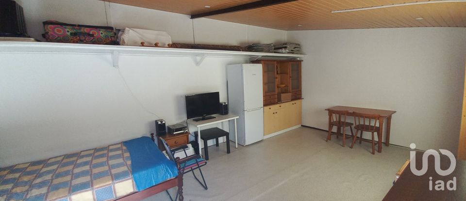 Casa T16 em Bucelas de 892 m²