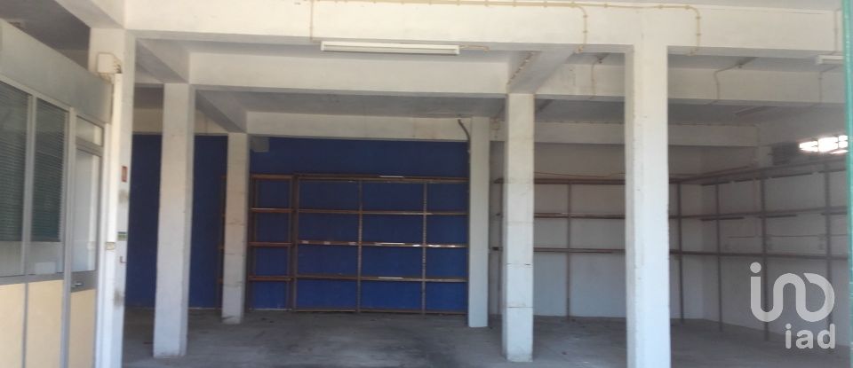 Warehouse in São Domingos de Rana of 218 m²