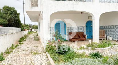 Gîte T3 à Quarteira de 299 m²