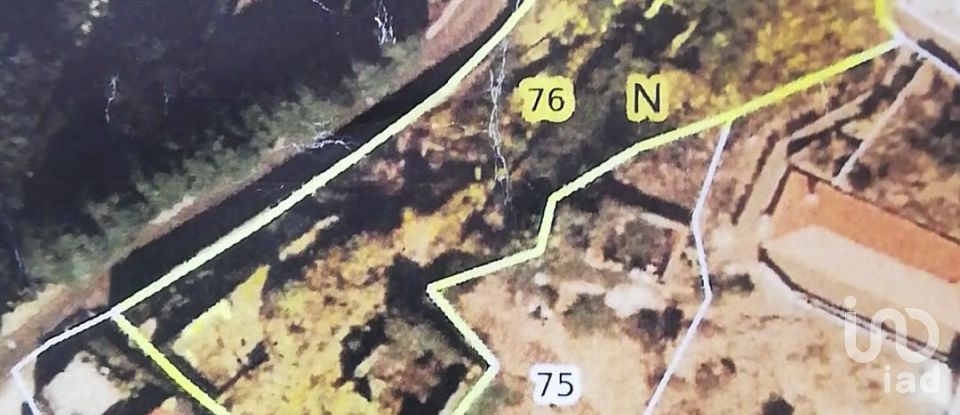 Terrain à Santa Cruz de 960 m²