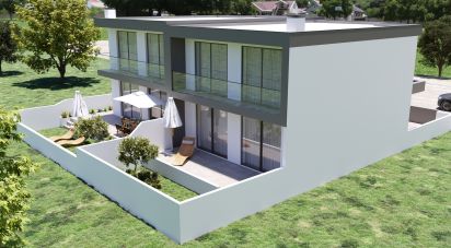 Casa / Villa T3 em Estômbar e Parchal de 168 m²