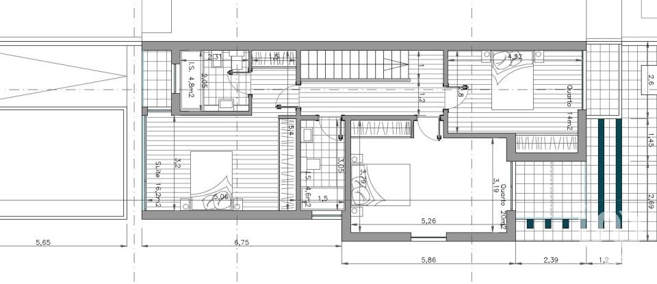 House T3 in Aradas of 200 m²