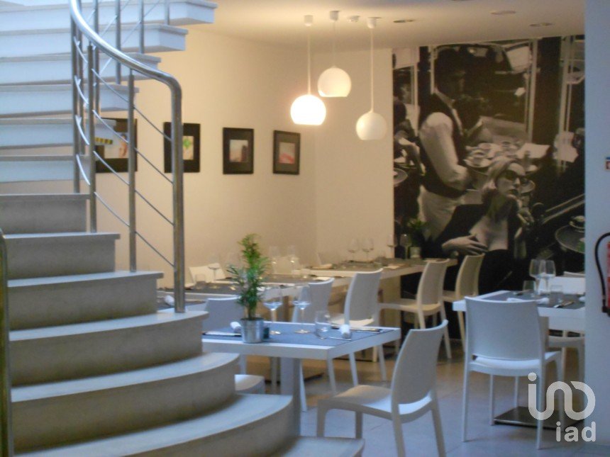Restaurant in Faro (Sé e São Pedro) of 162 m²