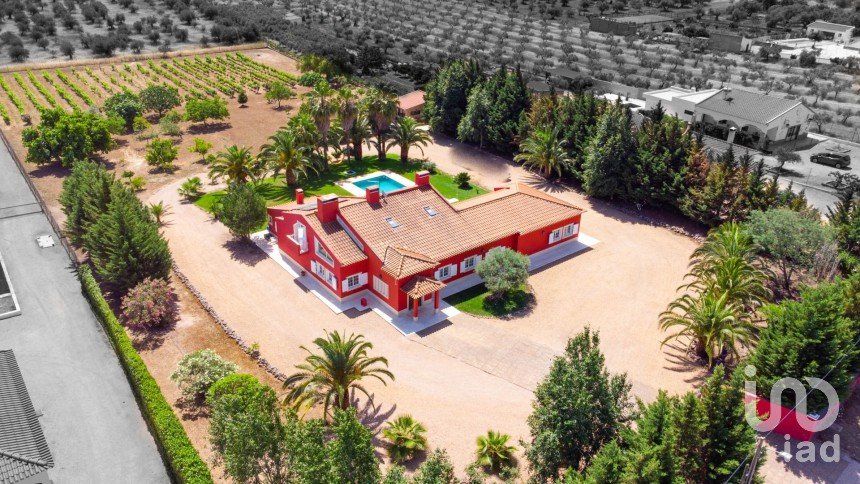 Quinta T4 em Nossa Senhora da Expectação de 438 m²