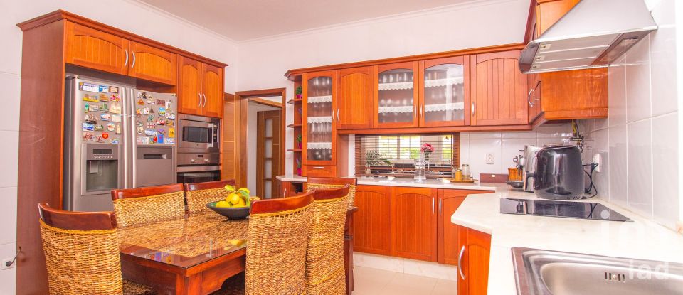 Quinta T4 em Nossa Senhora da Expectação de 438 m²