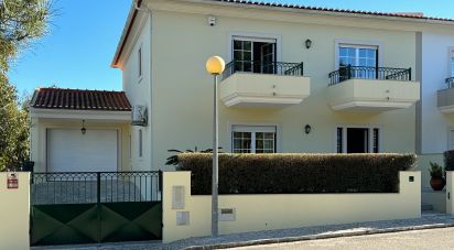 Gîte T4 à Nadadouro de 244 m²