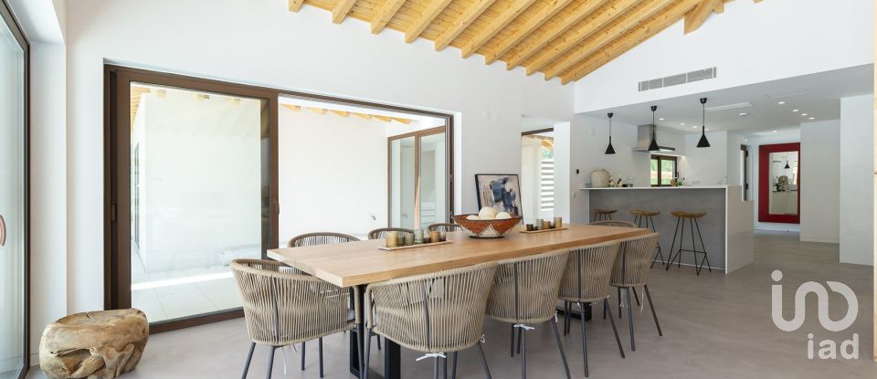 House T4 in Grândola e Santa Margarida da Serra of 340 m²