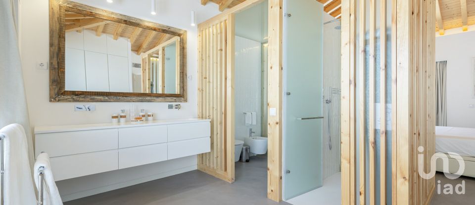 House T4 in Grândola e Santa Margarida da Serra of 340 m²