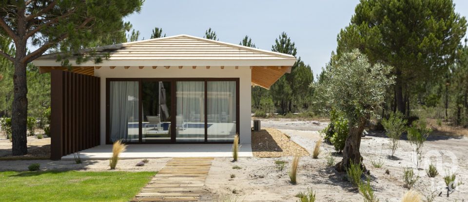 House T4 in Grândola e Santa Margarida da Serra of 340 m²