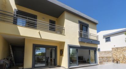 Casa / Villa T4 em Quarteira de 316 m²