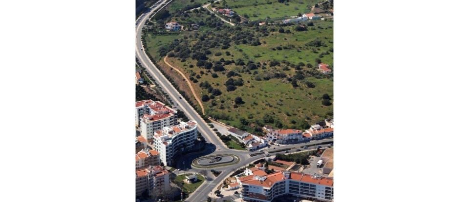 Terreno urbano em Lagos (São Sebastião e Santa Maria) de 3 683 m²