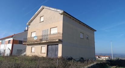 Lodge T5 in Vimioso of 143 m²