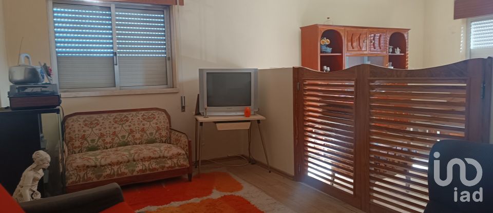 Lodge T5 in Vimioso of 143 m²