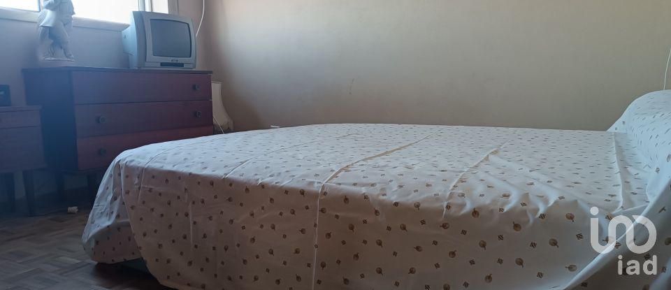 Lodge T5 in Vimioso of 143 m²