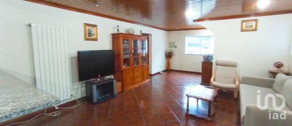 Lodge T4 in Amares e Figueiredo of 351 m²