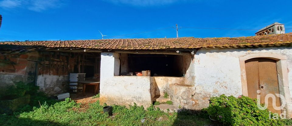 Maison de village T3 à Alcobertas de 418 m²