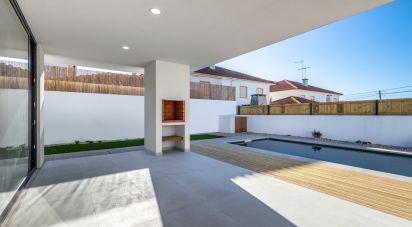 Casa / Villa T3 em Alfeizerão de 235 m²