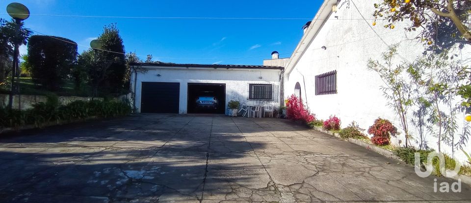 Village house T7 in Covelas of 405 m²