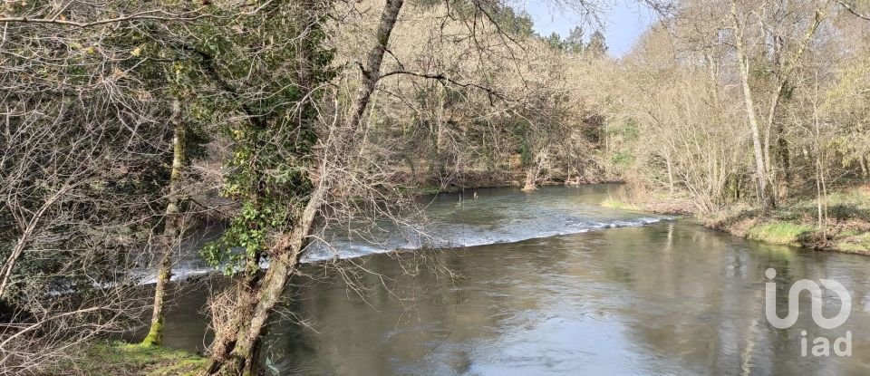 Maison de village T4 à Covas de 241 m²