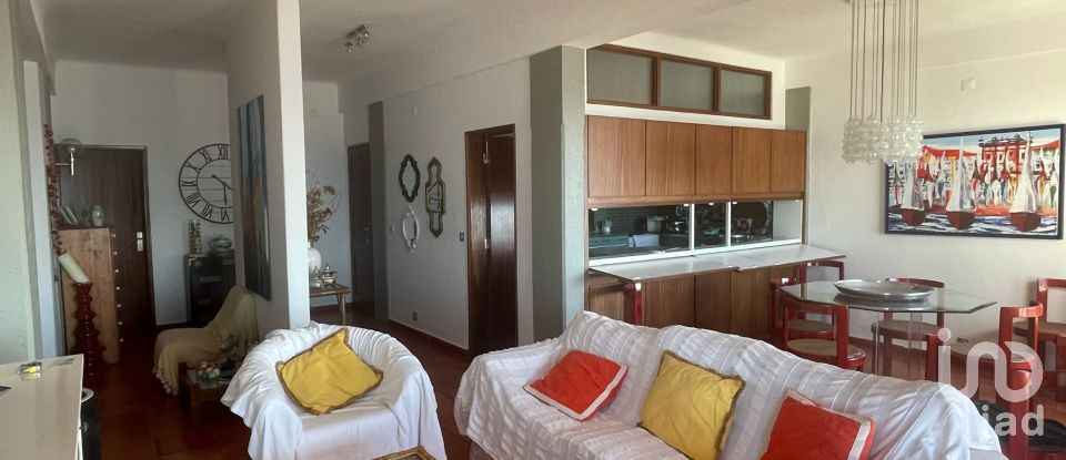 Apartment T5 in Sesimbra (Castelo) of 270 m²