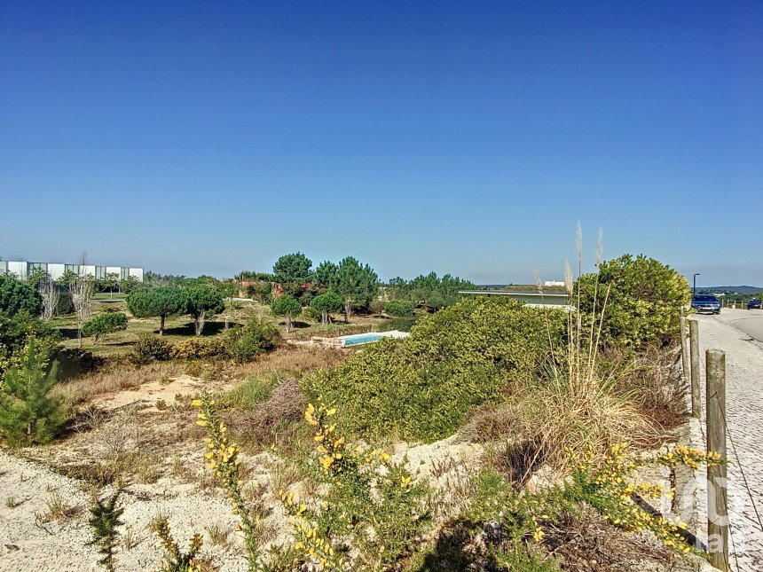 Terreno em Vau de 1 014 m²