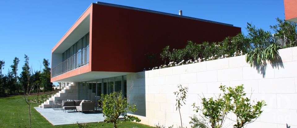 Terreno em Vau de 1 014 m²