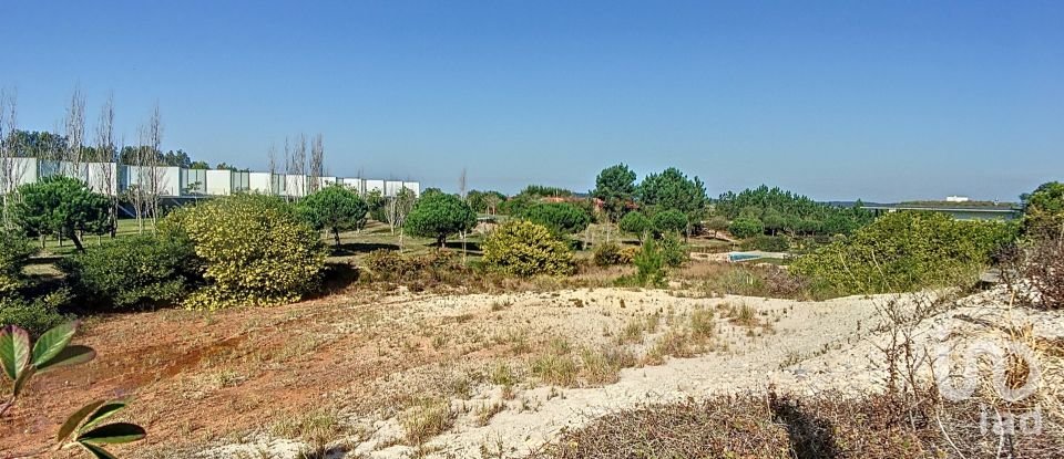 Terreno em Vau de 1 014 m²