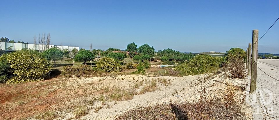 Terreno em Vau de 1 014 m²