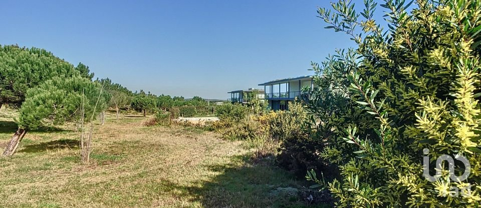 Terreno em Vau de 1 014 m²