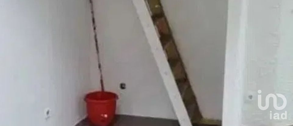 Boutique/Local commercial à Lumiar de 27 m²