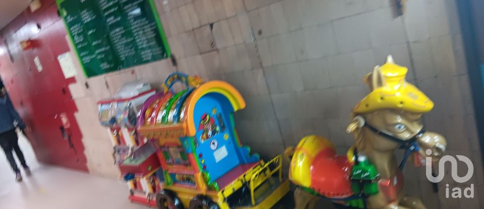 Boutique/Local commercial à Lumiar de 27 m²