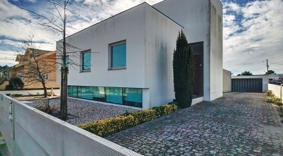 Casa T4 em Ovar, São João, Arada e São Vicente de Pereira Jusã de 264 m²