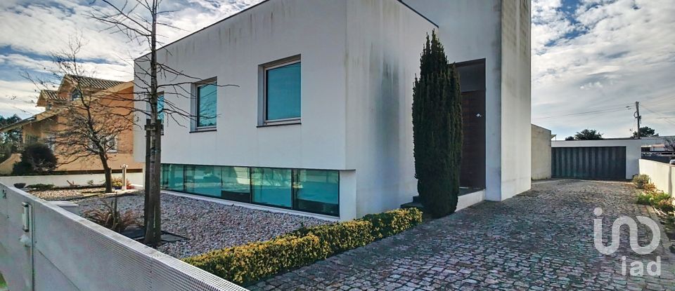Casa T4 em Ovar, São João, Arada e São Vicente de Pereira Jusã de 264 m²