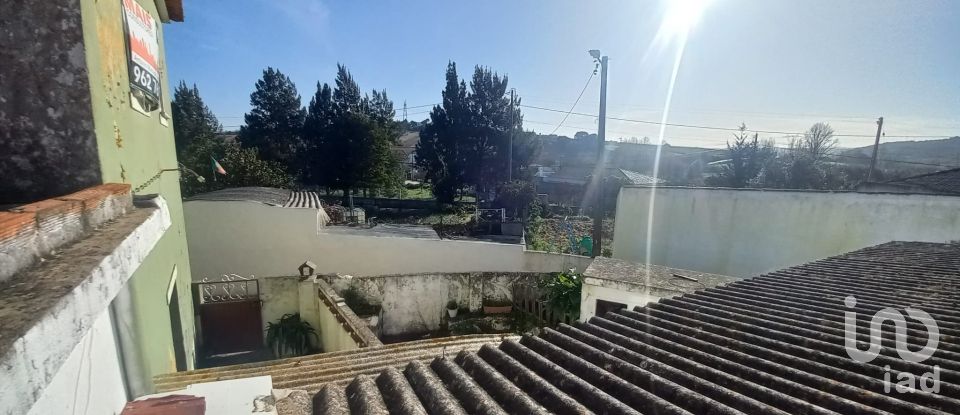 Traditional house T3 in Ventosa of 115 m²