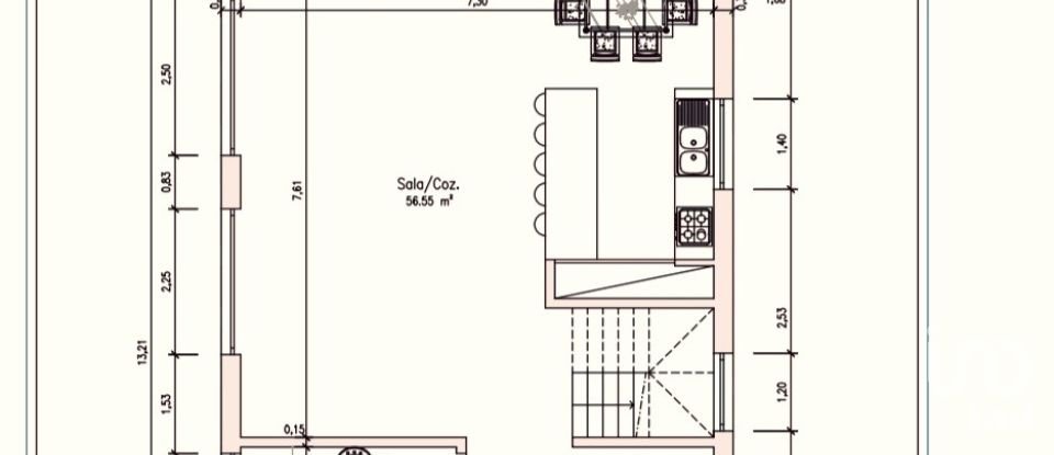 Casa T4 em Fernão Ferro de 220 m²