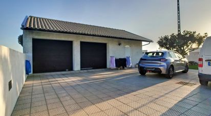 Maison rustique T4 à Válega de 359 m²