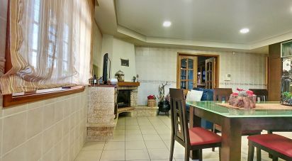 Country house T4 in Válega of 359 m²