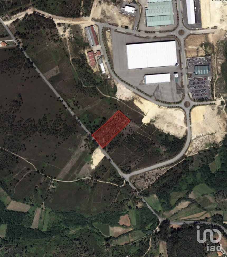 Comércio diverso em Cerdal de 7 690 m²