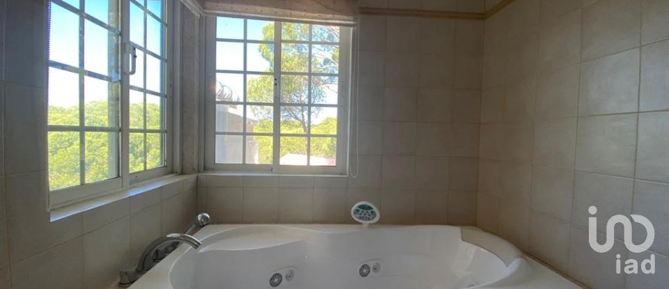 House T4 in Almancil of 390 m²