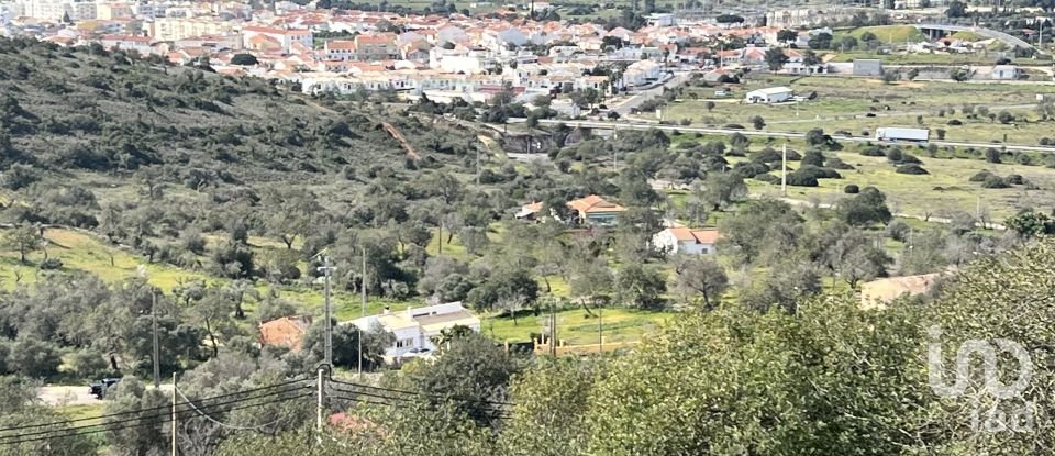 Maison rustique T2 à Algoz e Tunes de 240 m²