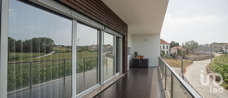 Gîte T3 à Salreu de 210 m²