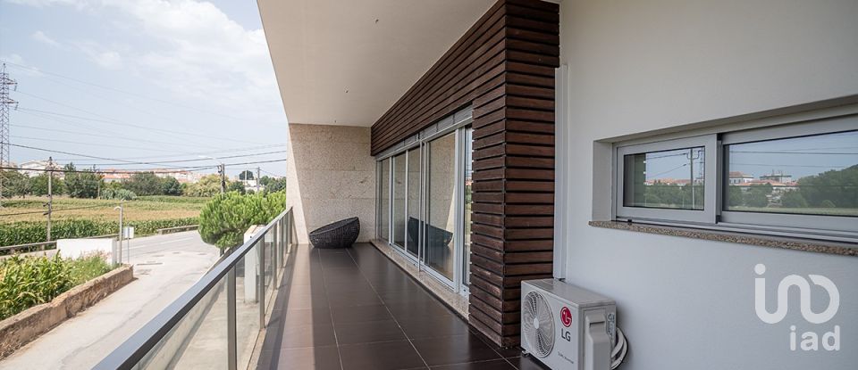 Gîte T3 à Salreu de 210 m²