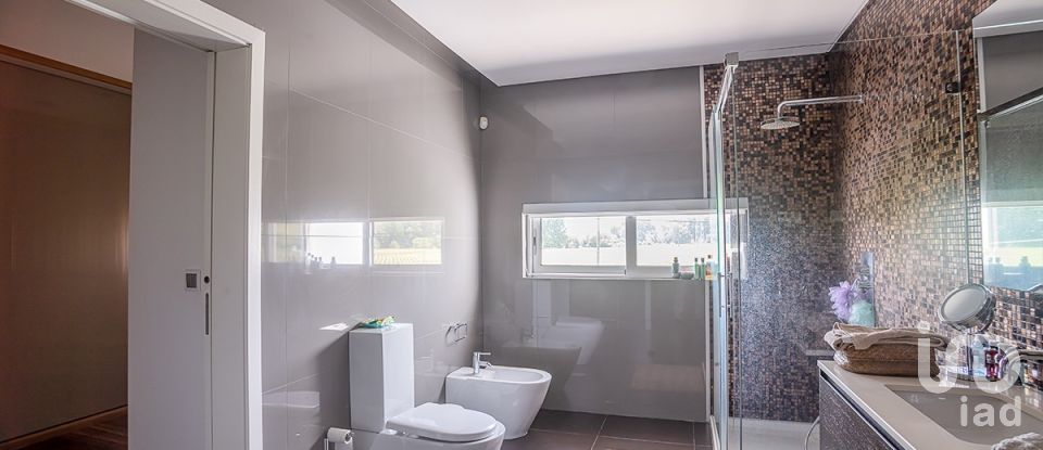 Gîte T3 à Salreu de 210 m²