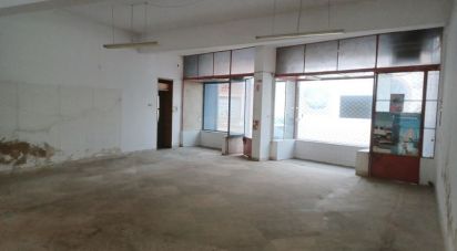 Boutique/Local commercial à Algoz e Tunes de 200 m²